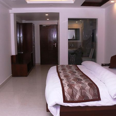 Hotel New Bharat Mussoorie Exteriér fotografie