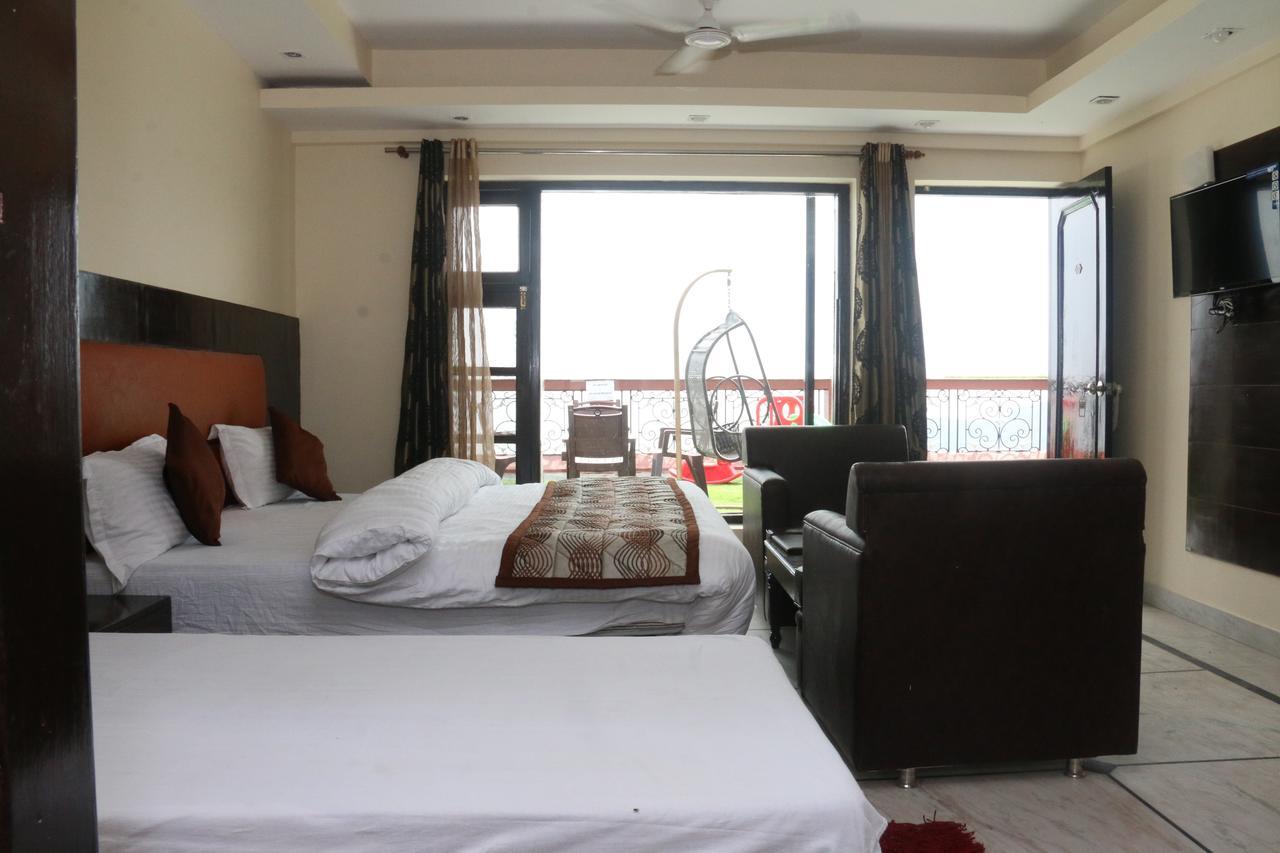 Hotel New Bharat Mussoorie Exteriér fotografie